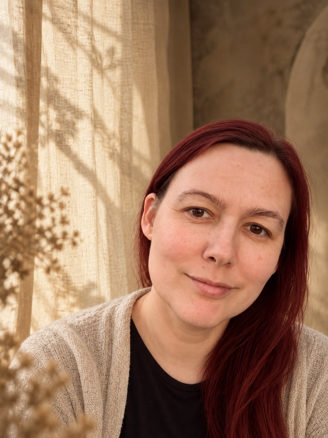 Retrato de Sara Arkana, docente de Proyecto 3.3